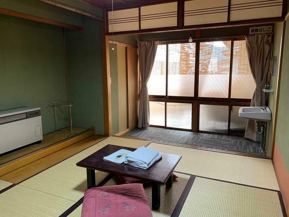 Zen Hostel Yamanouchi  Esterno foto